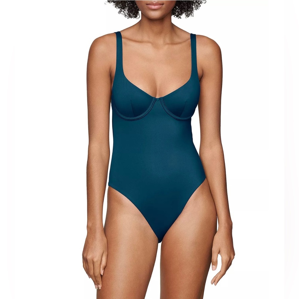 CUUP The Scoop One Piece in Horizon.